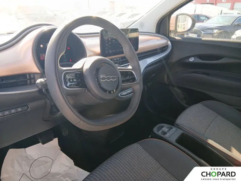 Image secondaire du véhicule 11