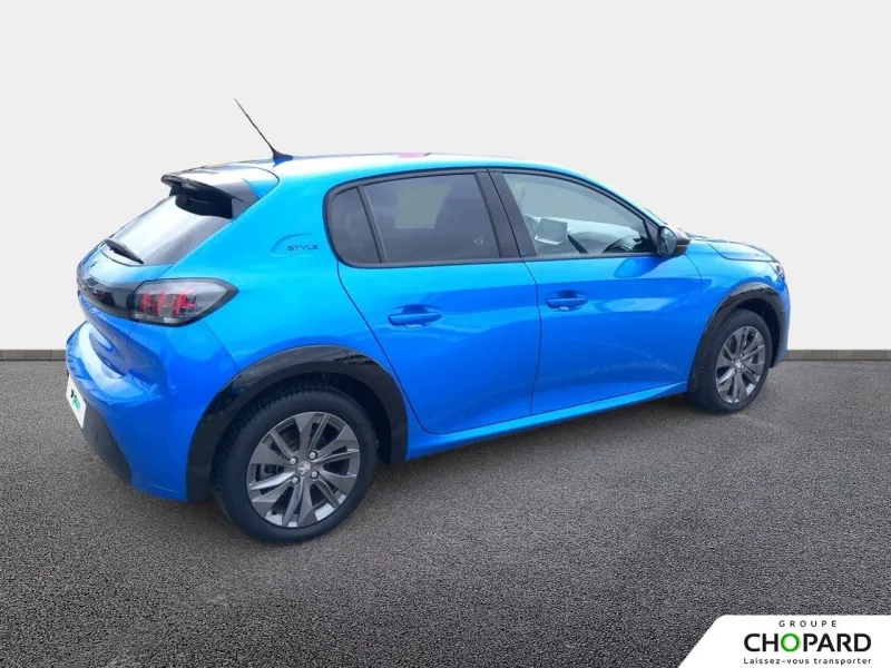 Image secondaire du véhicule 4