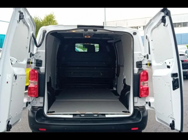 Image secondaire du véhicule 10