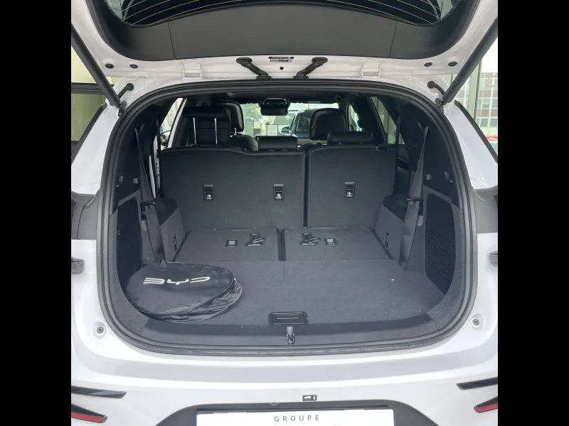 Image secondaire du véhicule 24