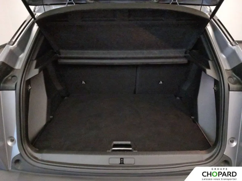 Image secondaire du véhicule 9