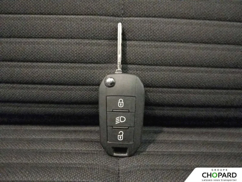 Image secondaire du véhicule 22