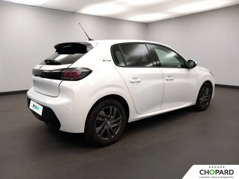 Image secondaire du véhicule 30