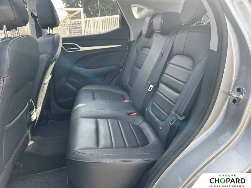 Image secondaire du véhicule 12