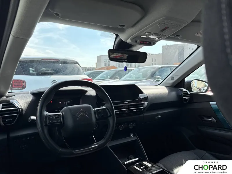 Image secondaire du véhicule 11