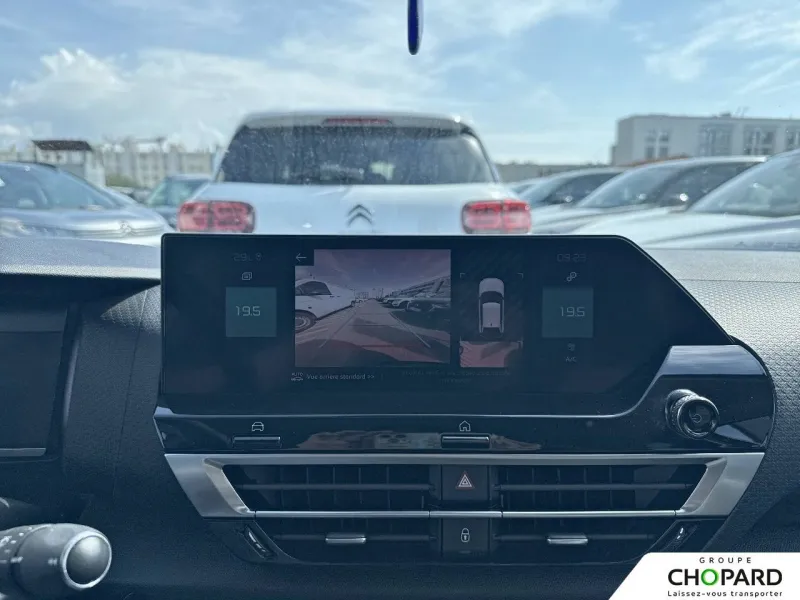 Image secondaire du véhicule 17