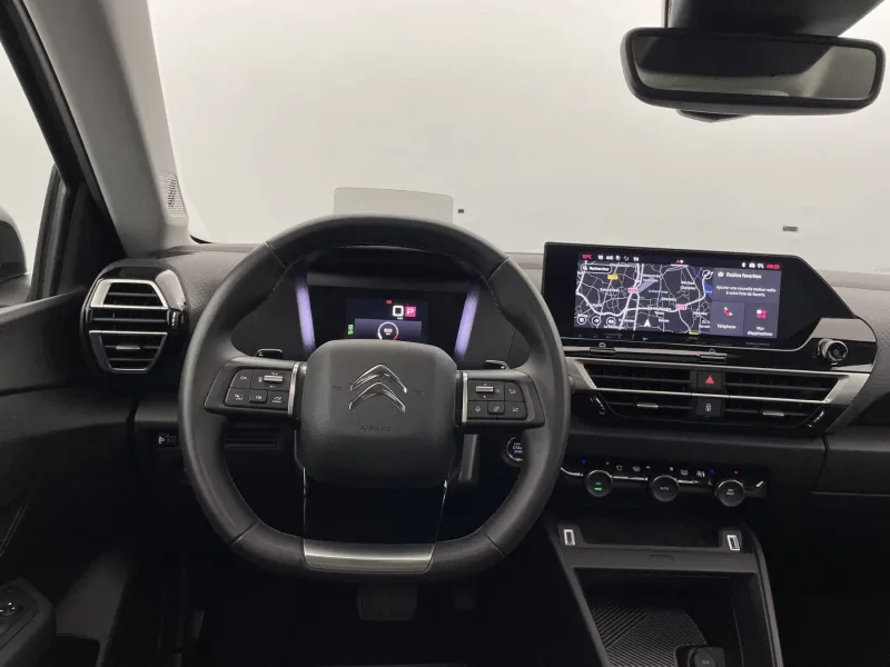 Image secondaire du véhicule 23