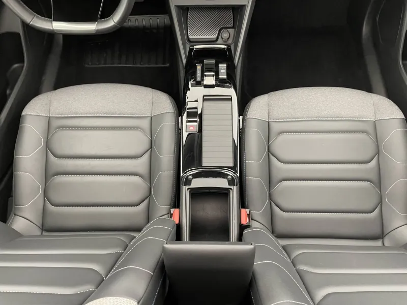 Image secondaire du véhicule 28