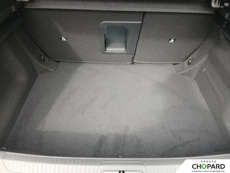 Image secondaire du véhicule 9