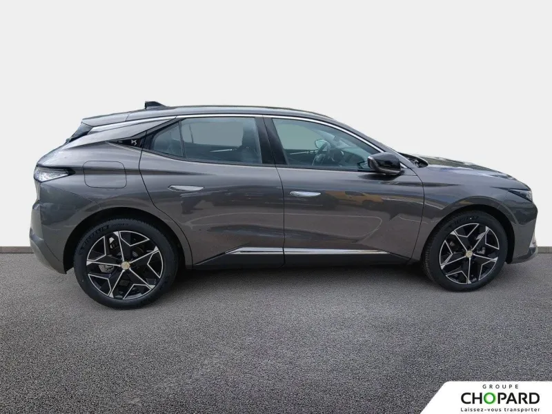 Image secondaire du véhicule 10