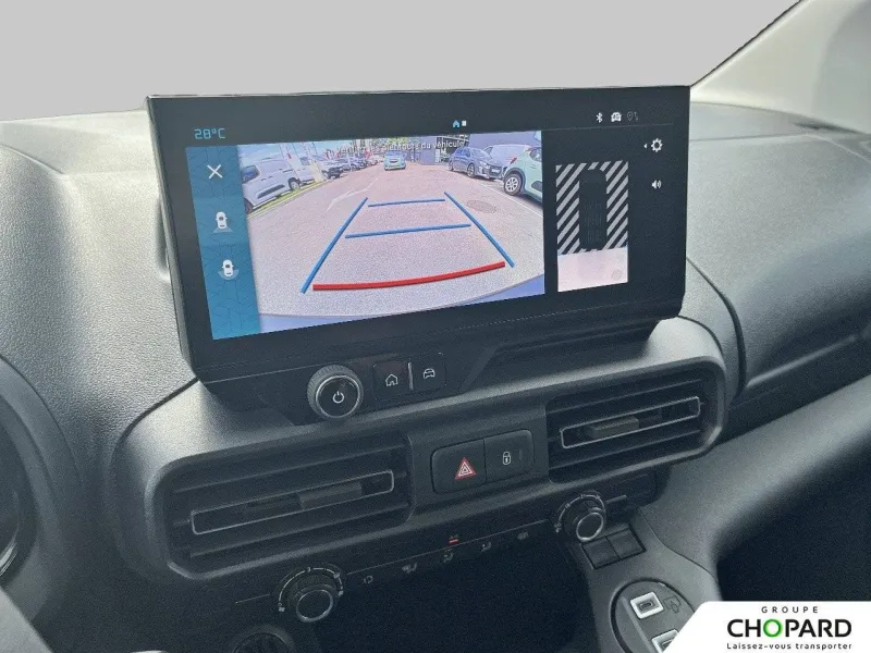 Image secondaire du véhicule 8