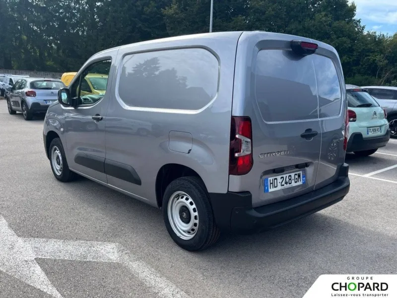 Image secondaire du véhicule 9