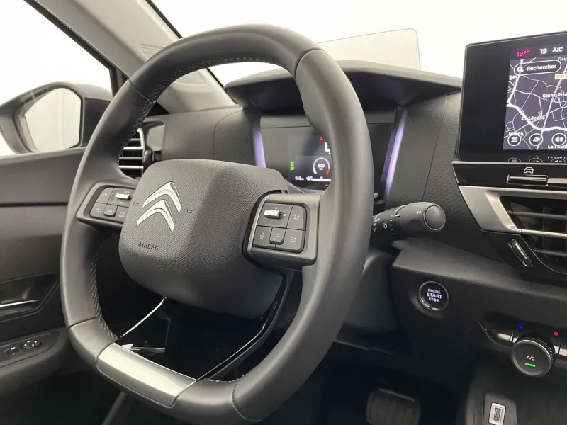 Image secondaire du véhicule 32