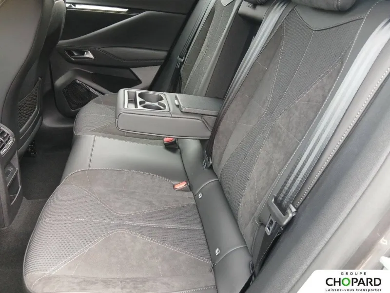 Image secondaire du véhicule 19