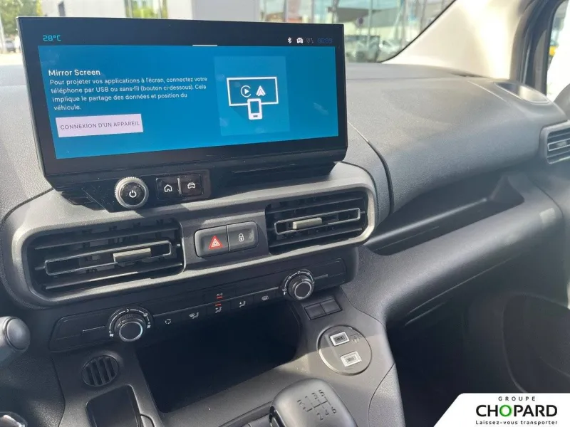 Image secondaire du véhicule 12