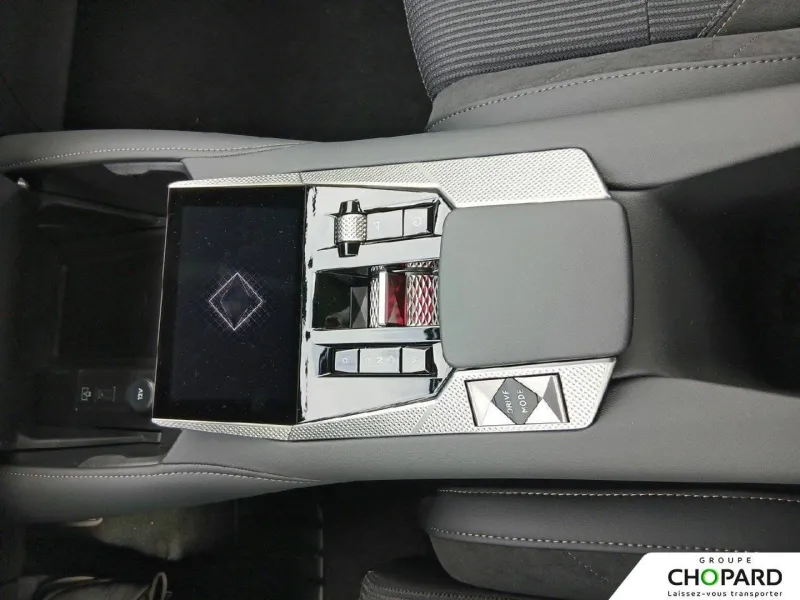 Image secondaire du véhicule 22