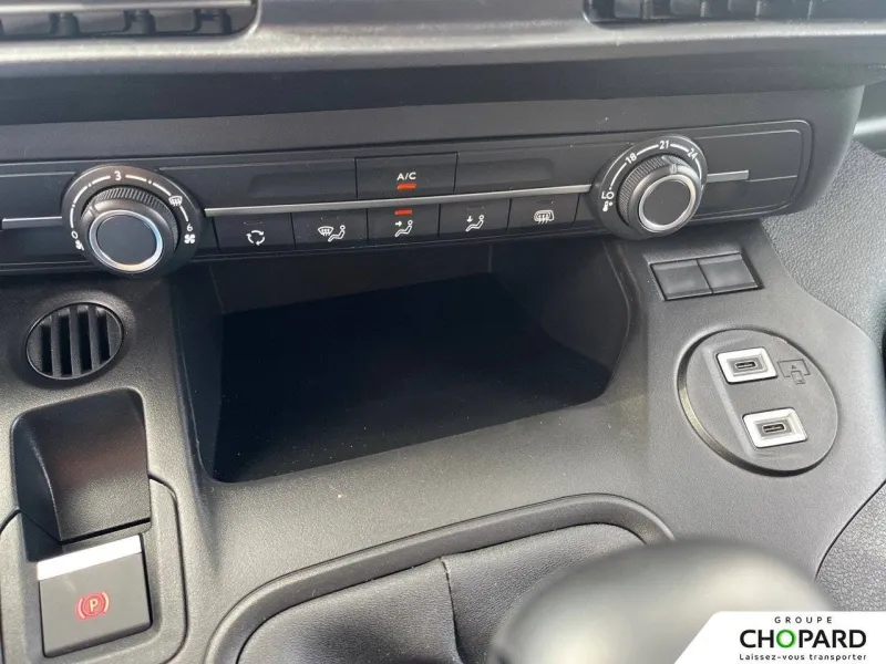 Image secondaire du véhicule 18