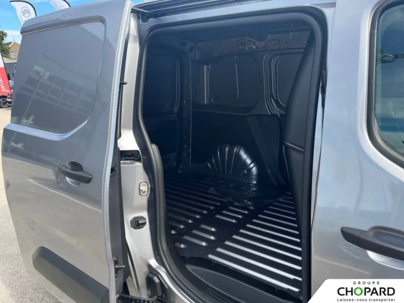 Image secondaire du véhicule 21