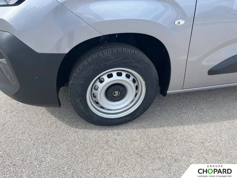 Image secondaire du véhicule 23