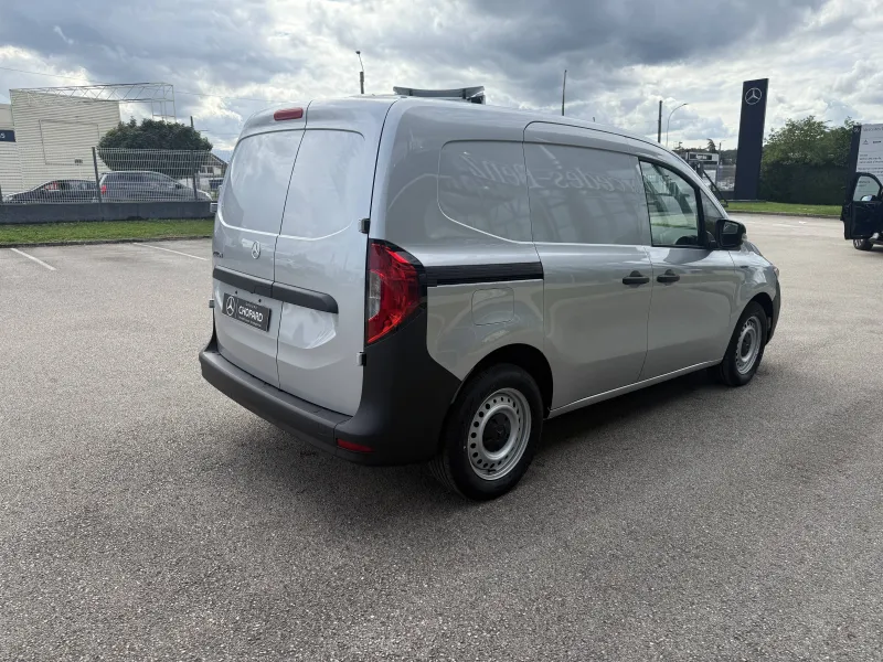 Image secondaire du véhicule 3