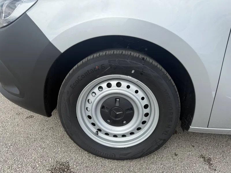 Image secondaire du véhicule 19