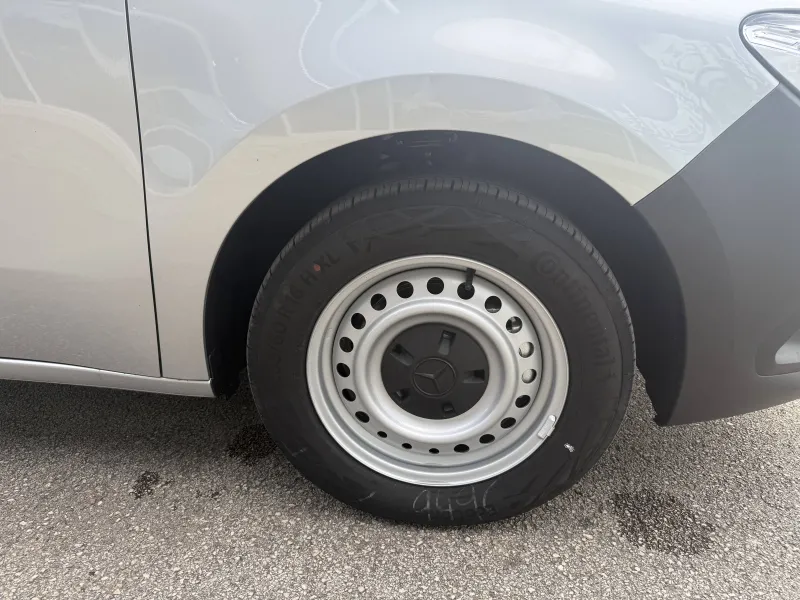 Image secondaire du véhicule 21