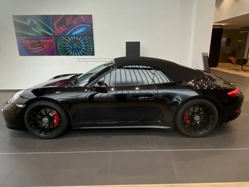 Image secondaire du véhicule 4