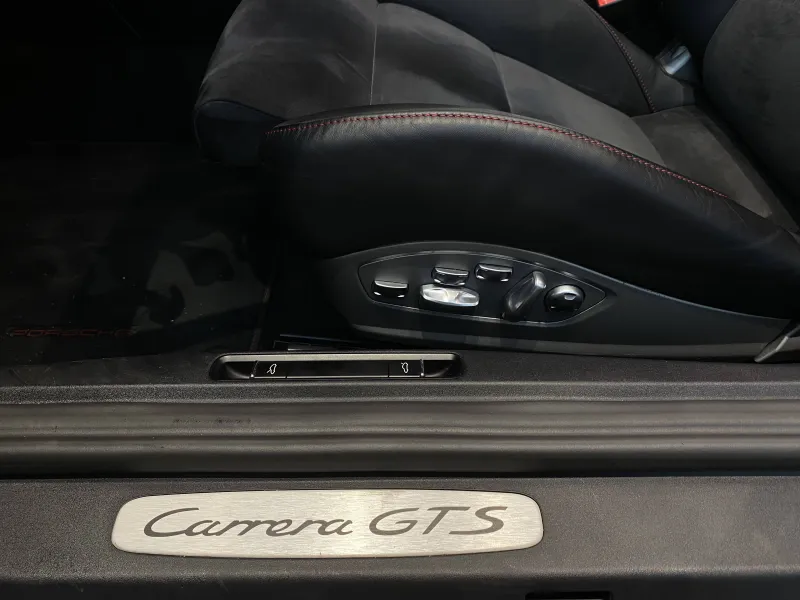 Image secondaire du véhicule 30