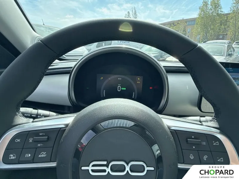 Image secondaire du véhicule 17