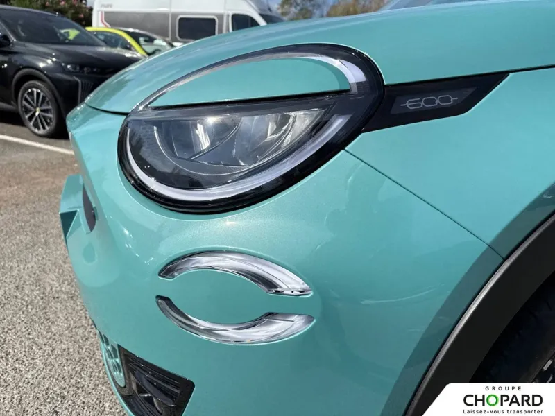 Image secondaire du véhicule 22