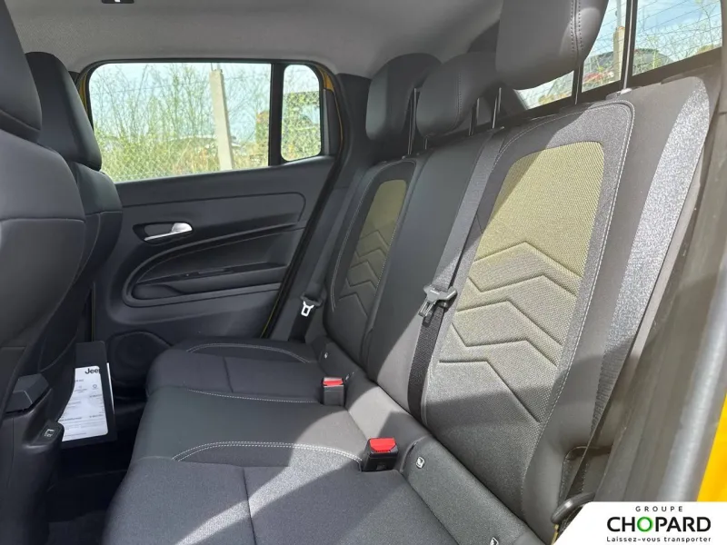 Image secondaire du véhicule 12