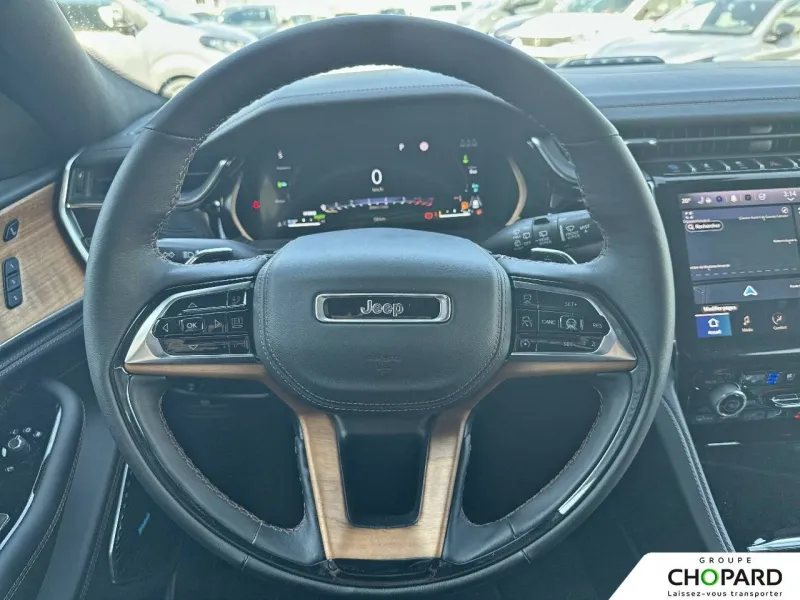 Image secondaire du véhicule 18