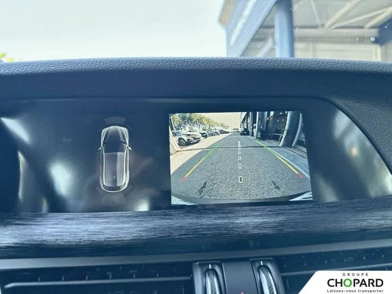 Image secondaire du véhicule 17