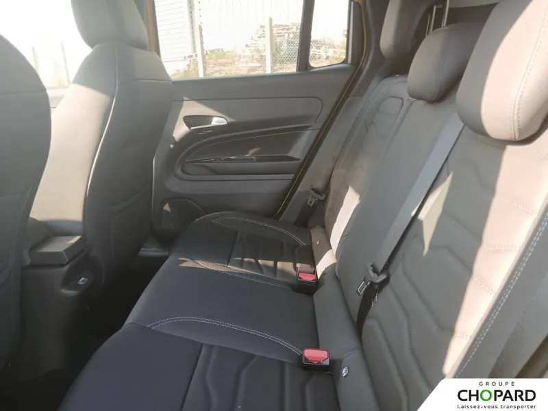 Image secondaire du véhicule 12