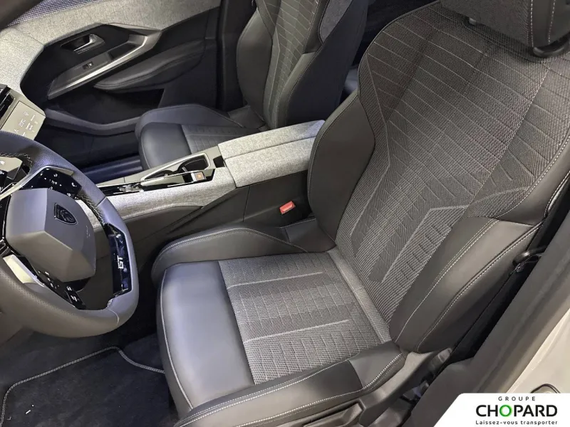 Image secondaire du véhicule 14