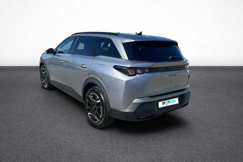 Image secondaire du véhicule 5