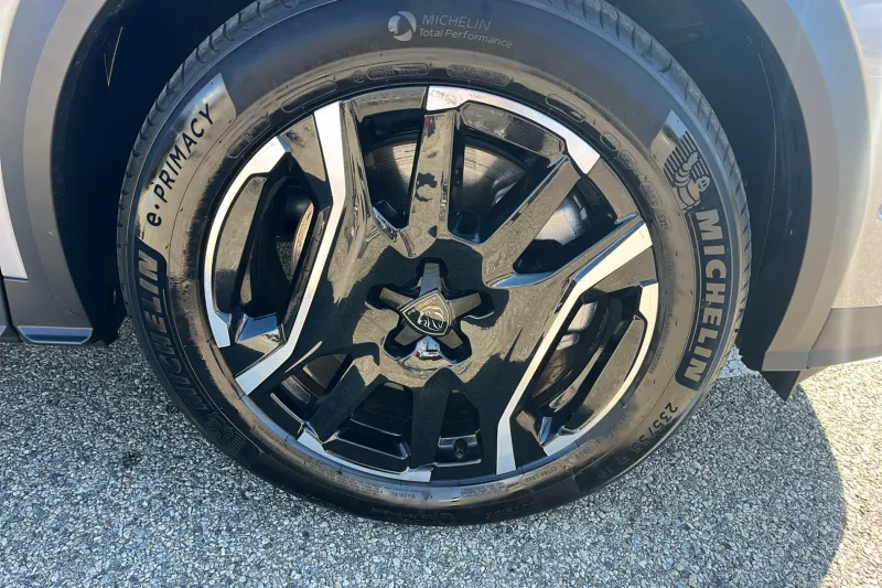 Image secondaire du véhicule 10