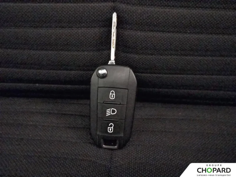 Image secondaire du véhicule 22