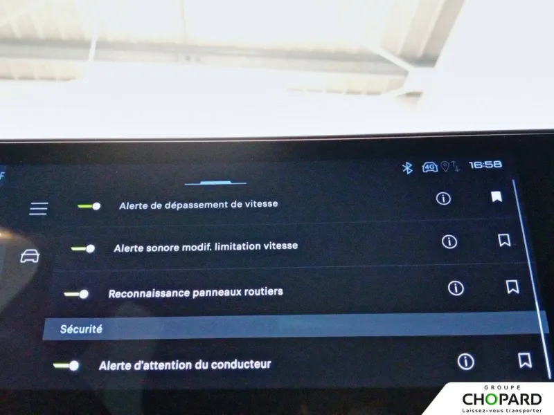 Image secondaire du véhicule 11