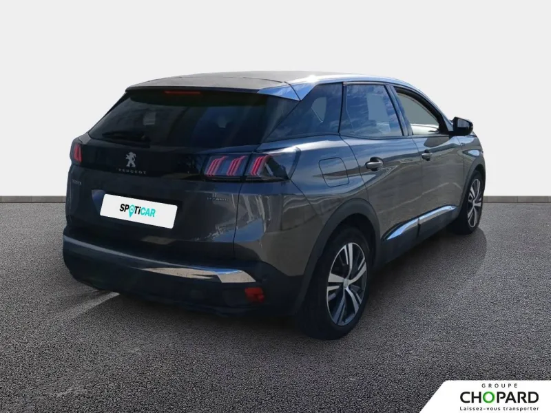 Image secondaire du véhicule 9