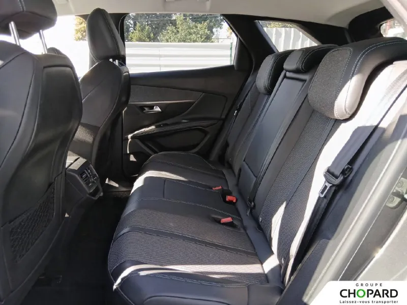 Image secondaire du véhicule 12