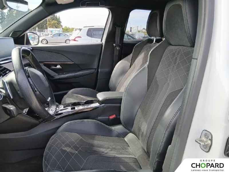 Image secondaire du véhicule 11