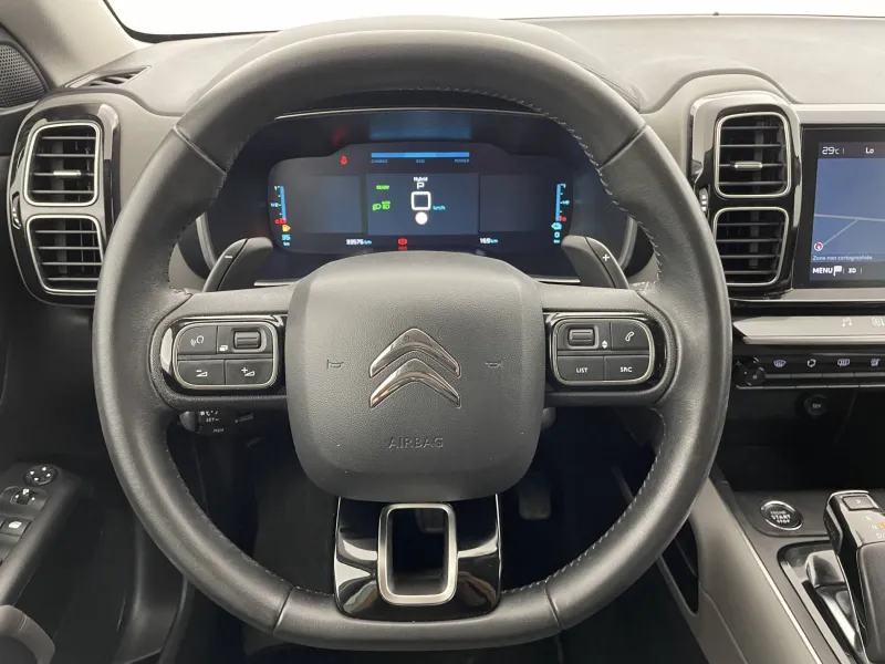 Image secondaire du véhicule 24