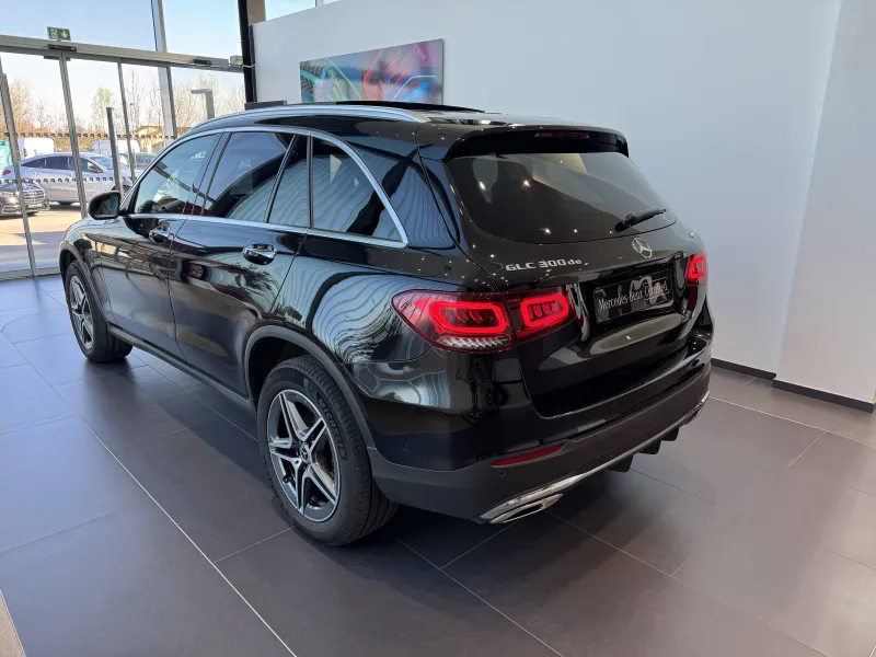 Image secondaire du véhicule 9