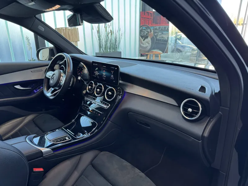 Image secondaire du véhicule 10