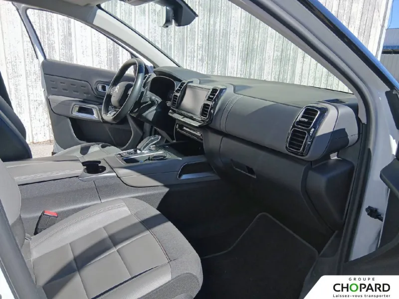 Image secondaire du véhicule 7