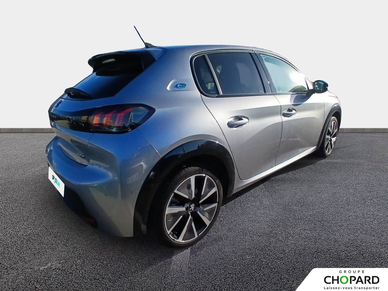 Image secondaire du véhicule 9