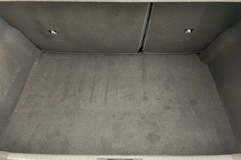 Image secondaire du véhicule 44