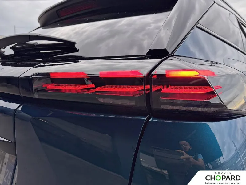 Image secondaire du véhicule 12