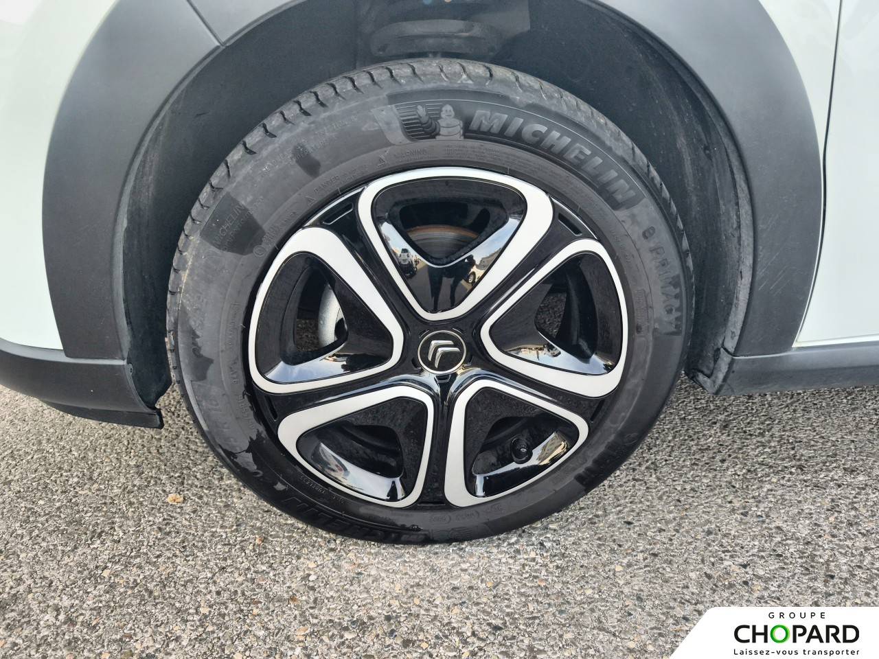 Image secondaire du véhicule 10